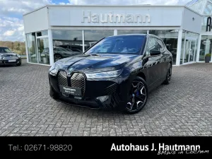 BMW iX xDrive 50 +NP:136.580€+AHK+LASER+PANO+B&W+