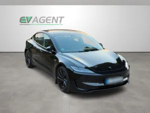 Tesla Model 3 Performance Highland AHK Trailer Hitch