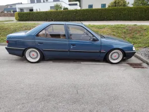 Peugeot 405 i luxe