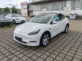 Tesla Model Y LongRange AWD / AHK