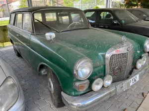 Mercedes-Benz 200 Diesel Universal Oldtimer W110