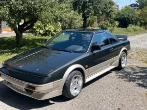 Toyota MR 2 T-Bar