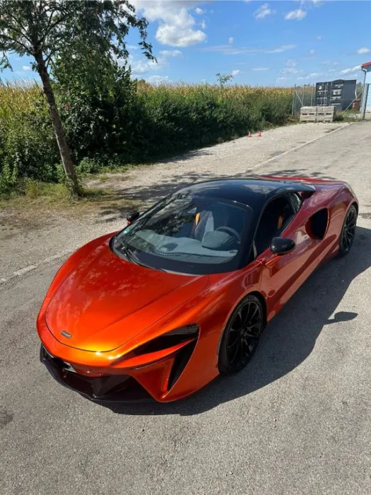 McLaren Artura - MY 25 - 3 Jahre Garantie - TOP Zustand