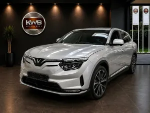 VinFast VF8 300 kW AWD Plus