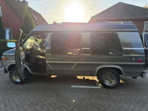 Chevrolet Chevy Van