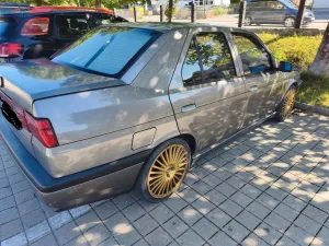 Alfa Romeo 155