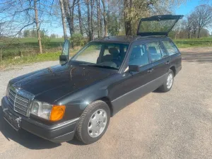 Mercedes-Benz Mercedes S124 T Modell