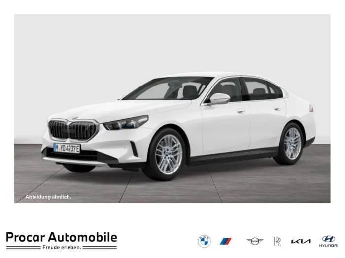 BMW i5 eDrive40 HUD RFK NAVI LED