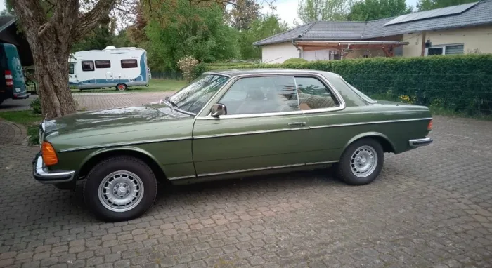 Mercedes-Benz BM W123 CE280