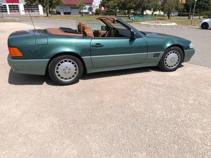 Mercedes-Benz MERCEDES 320 SL