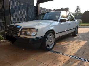 Mercedes-Benz W124 250D 1.Hand GW NR Note 2 plus 108 PS