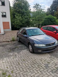 Opel Vectra 1.6 16V CD CD