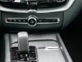 Volvo XC60 Plus Dark Recharge Plug-In Hybrid AWD T8 Tw