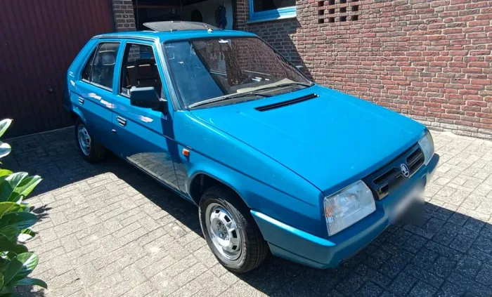 Skoda SKODA FAVORIT FASHIION 135 L  OLDTIMER SCH...