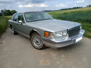 Lincoln Town Car Cartier 1990 5.0 V8, TOP Zustand, TÜV