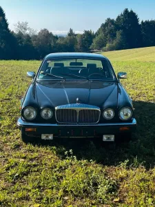 Jaguar xj12