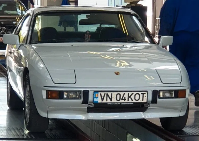 Porsche 924 Targa