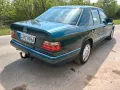 Mercedes-Benz 220
