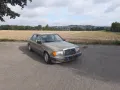 Mercedes-Benz E 230
