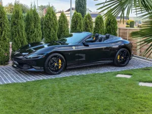 Ferrari Roma 3.9 T V8 Spider DCT - CARBON  Außen/Innen