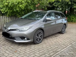 Toyota Auris Touring Sports Touring Sports 1,6-l-D-...