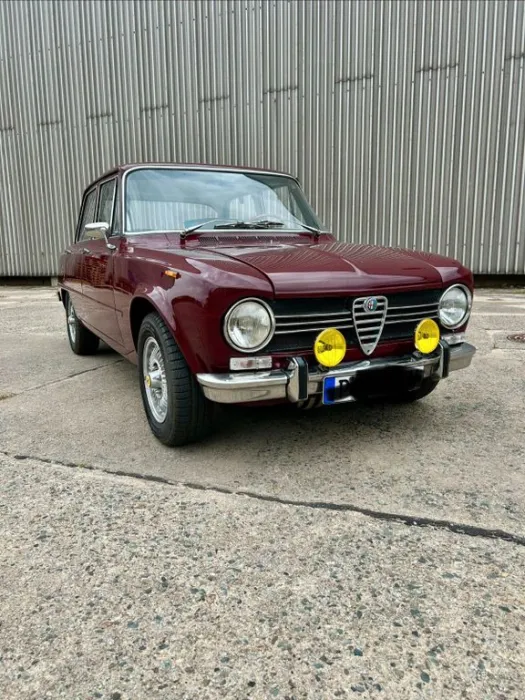 Alfa Romeo Giulia Super 1300