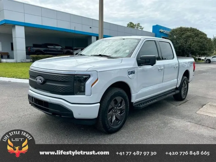 Ford F 150 Lightning FLASH Long Range 2025 €61.900T1