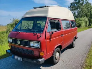Volkswagen VW Bus T3 Caravelle - Camper mit Hochdach