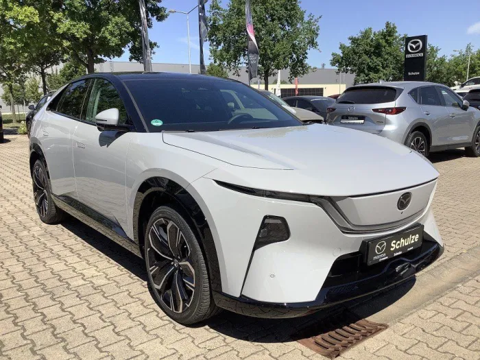 Mazda CX6-e EV 258ps Takumi + 21 Zoll LM-Felgen Takumi