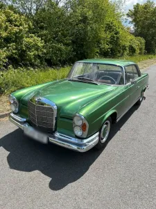 Mercedes-Benz Oldtimer Mercedes Benz 250 SE/C