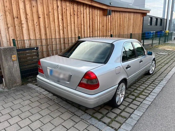 Mercedes-Benz Mercedes C 220 W202 SPORT Autom. C36 AMG I...