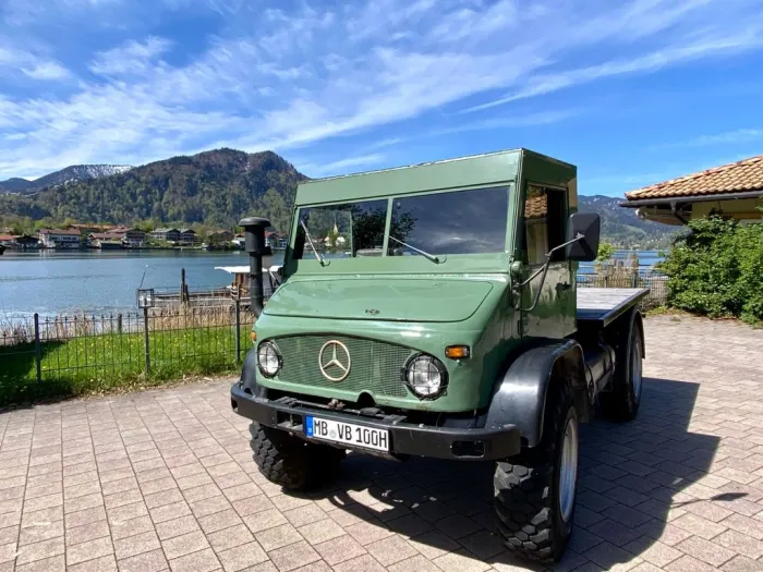 Mercedes-Benz G 300
