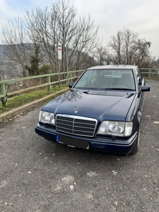 Mercedes-Benz Mercedes Benz W124 E280 Sportline