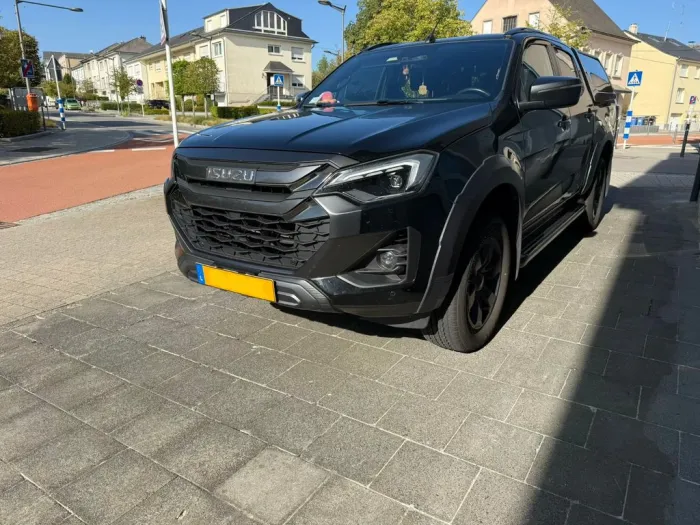 Isuzu D-Max V-Cross 4x4
