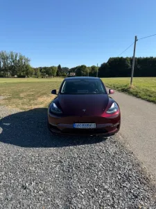 Tesla Model Y Performance Midnight Cherry Red 