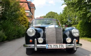 Mercedes-Benz 220SE