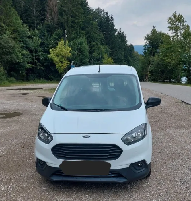 Ford Transit Courier