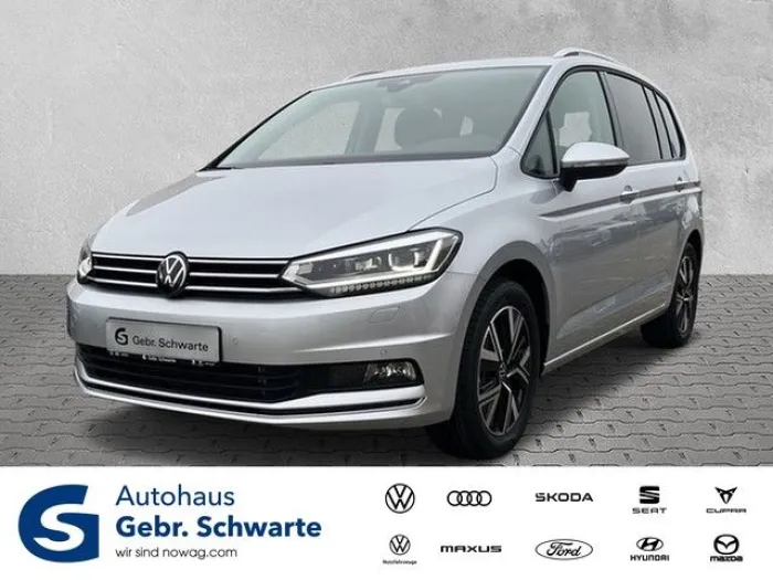 Volkswagen Touran 1,5 TSI DSG Move AHK LED Navi Kamera