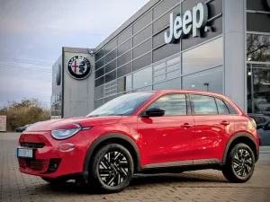 Fiat 600e Red  CarPlay  52KW/h sofort     NP.37.680,-