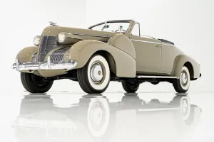 Cadillac Series 75 Fleetwood