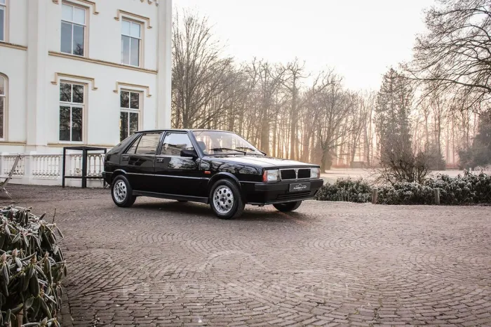 Lancia Delta 1.6 HF Turbo