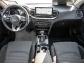 Kia Ceed_5 1.5 T-GDI SPIRIT SHZ NAVI ACC FACEL. LED
