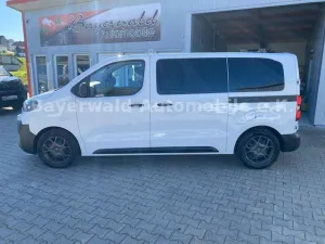 Citroën Jumpy Kombi 2.0 M 180 EAT8 Navi AHK Klimaaut sof