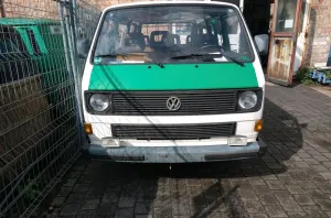 Volkswagen T3 PKW Kombi ehemaliger Polizeibus, gut er...