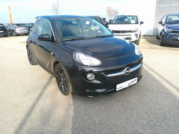 Opel Adam S