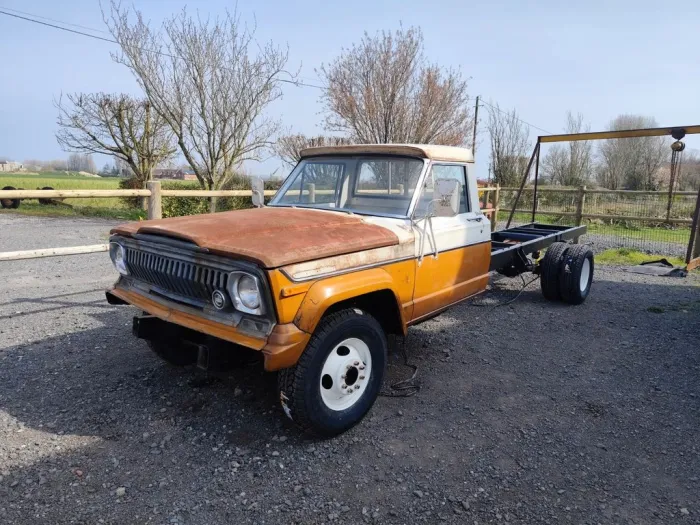 Jeep gladiator cherokee autotransporter Ab...