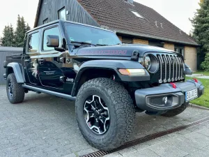 Jeep Gladiator 3,6 V6 RUBICON  285erBF AT FOX DUALTOP