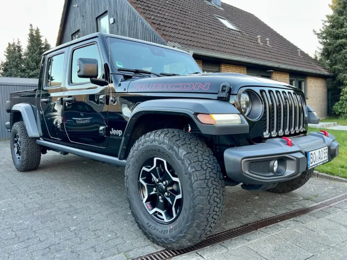 Jeep Gladiator 3,6 V6 RUBICON  285erBF AT FOX DUALTOP