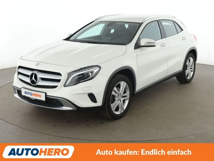 Mercedes-Benz GLA 180 Score Urban *BI-XENON*PDC*SHZ*KLIMA*