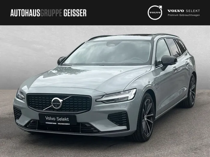Volvo V60 T6 AWD Ultra Dark AHK ACC BLIS HUD SD